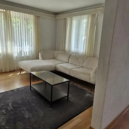Large And Comfortable House With Garden