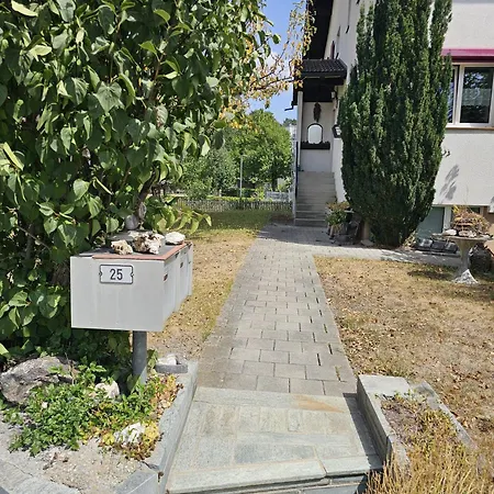 Large And Comfortable House With Garden * Ems